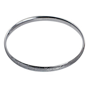 5.5mm Wide Engraved Bangle