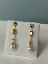 Load image into Gallery viewer, Gemstone and Pearl Earrings
